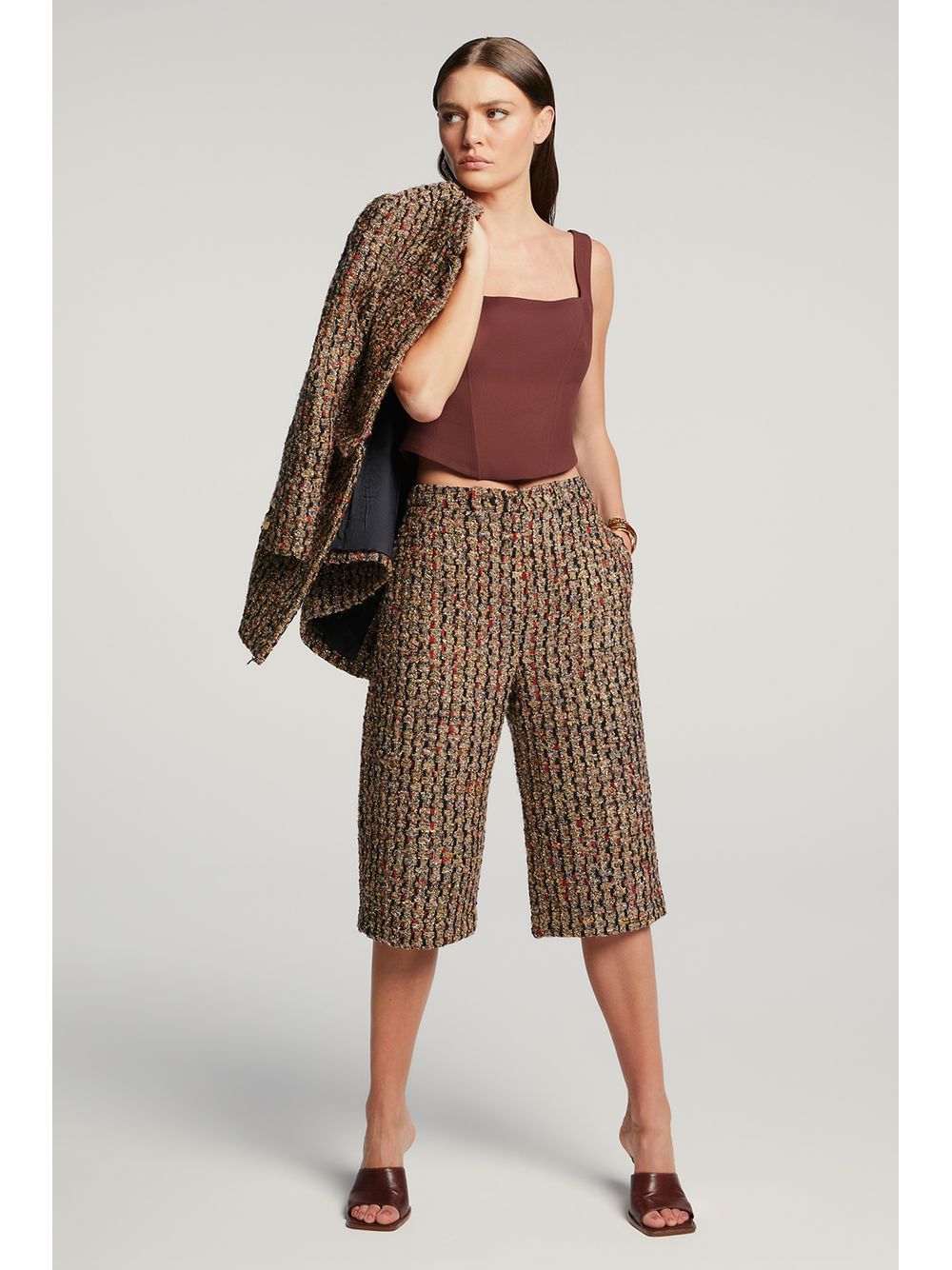 By NV — Calça Catarina - Marrom Bronze